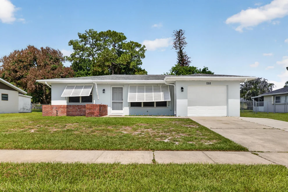 Unit for sale at 732 SW RAVENSWOOD Lane, Port St Lucie, FL 34983