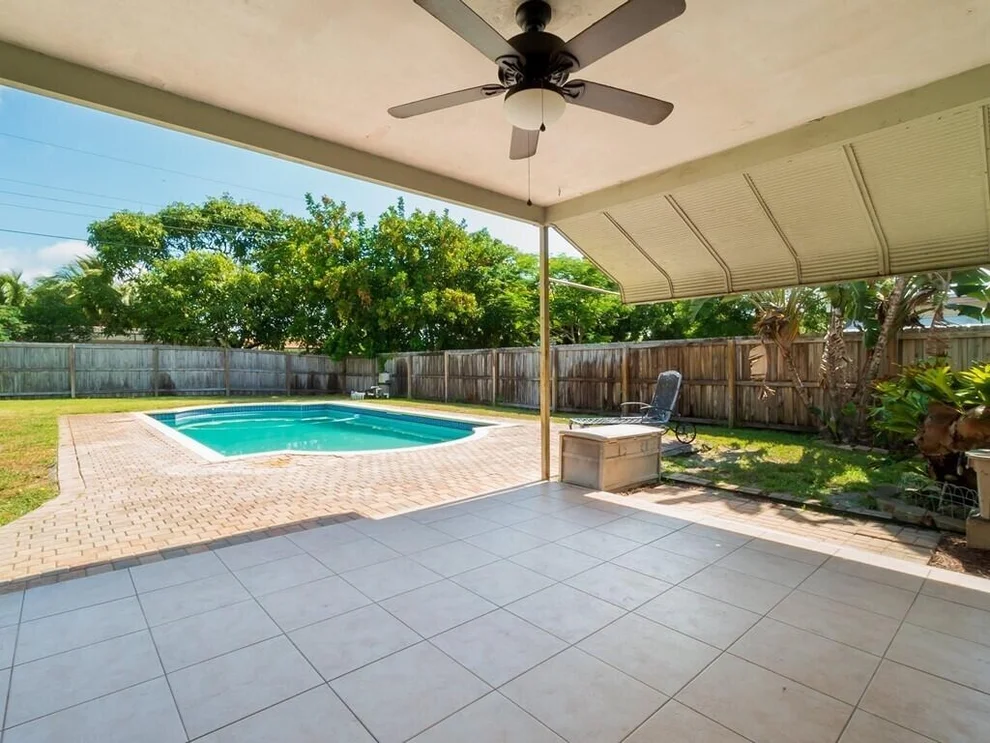 Unit for sale at 449 SW 4th Avenue, Boynton Beach, FL 33435
