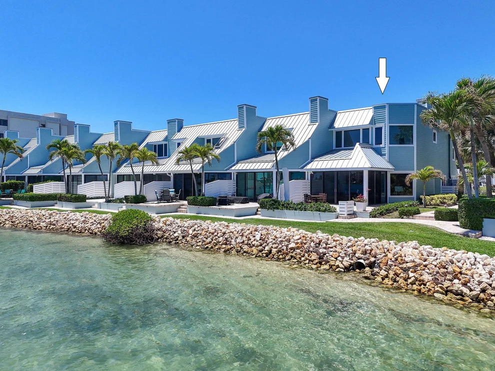 Unit for sale at 19950 Scrimshaw Way, Jupiter, FL 33469