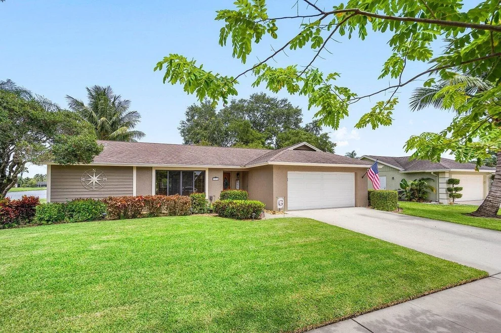 Unit for sale at 129 Parkwood Drive, Royal Palm Beach, FL 33411