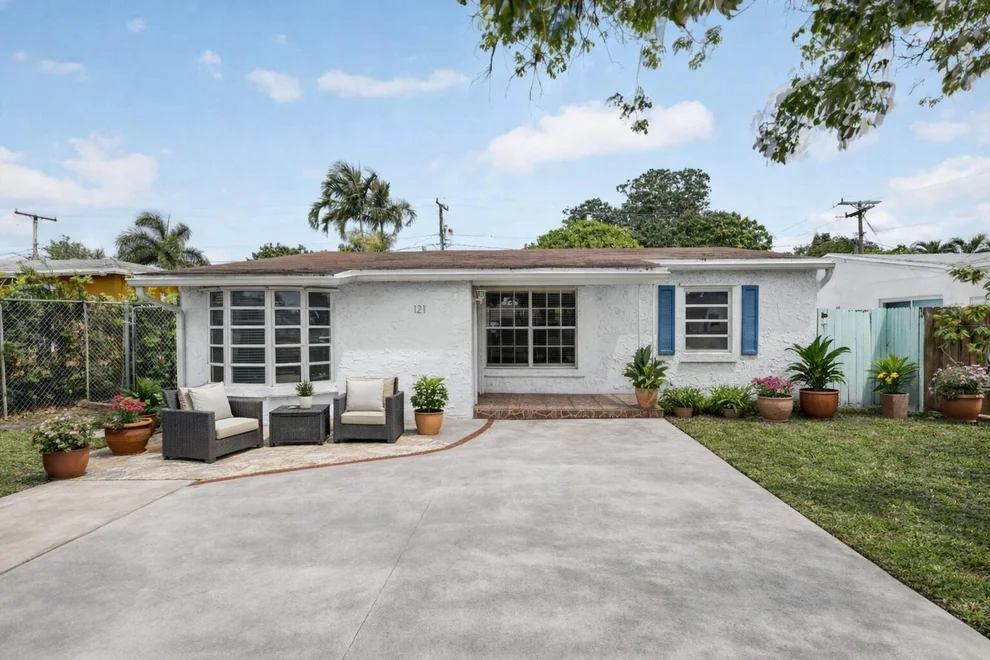 Unit for sale at 121 NW 52nd Street, Oakland Park, FL 33309
