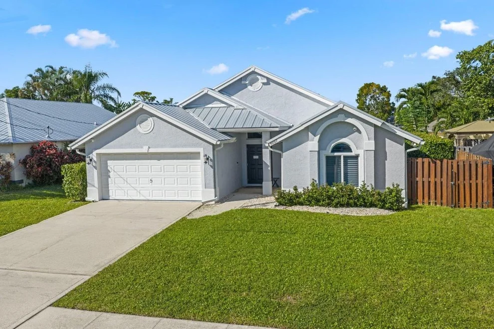 Unit for sale at 6057 Lauderdale Street, Jupiter, FL 33458
