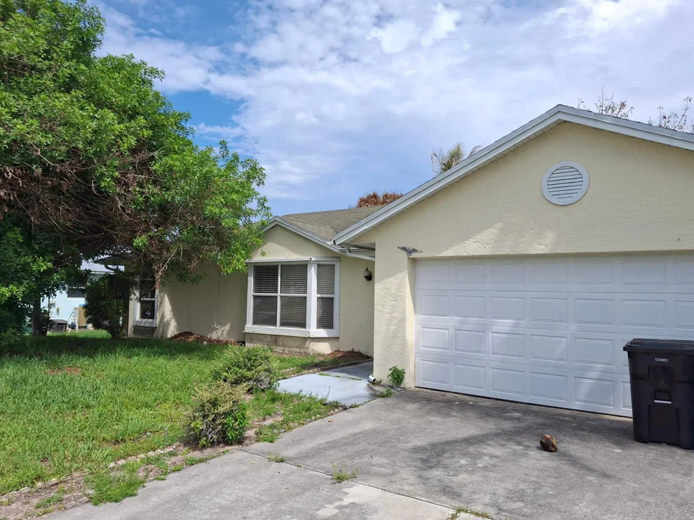 Unit for sale at 374 SW De Gouvea Terrace, Port St Lucie, FL 34984