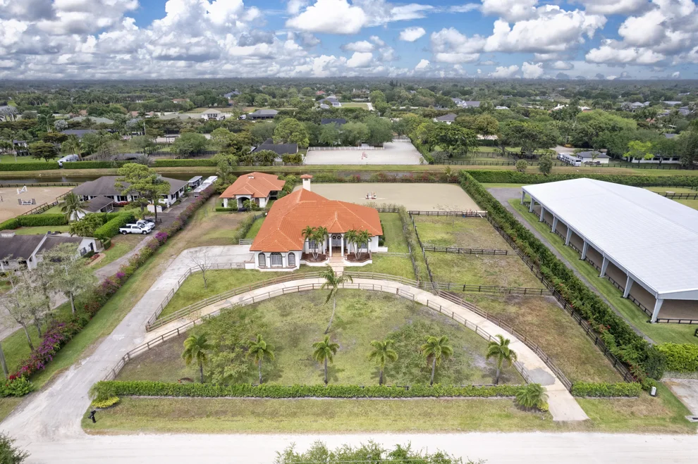 Unit for sale at 14367 Belmont Trace, Wellington, FL 33414