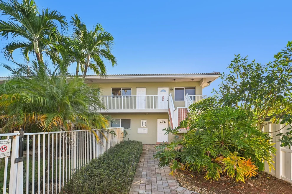 Unit for sale at 1424 Holly Heights Drive, Fort Lauderdale, FL 33304
