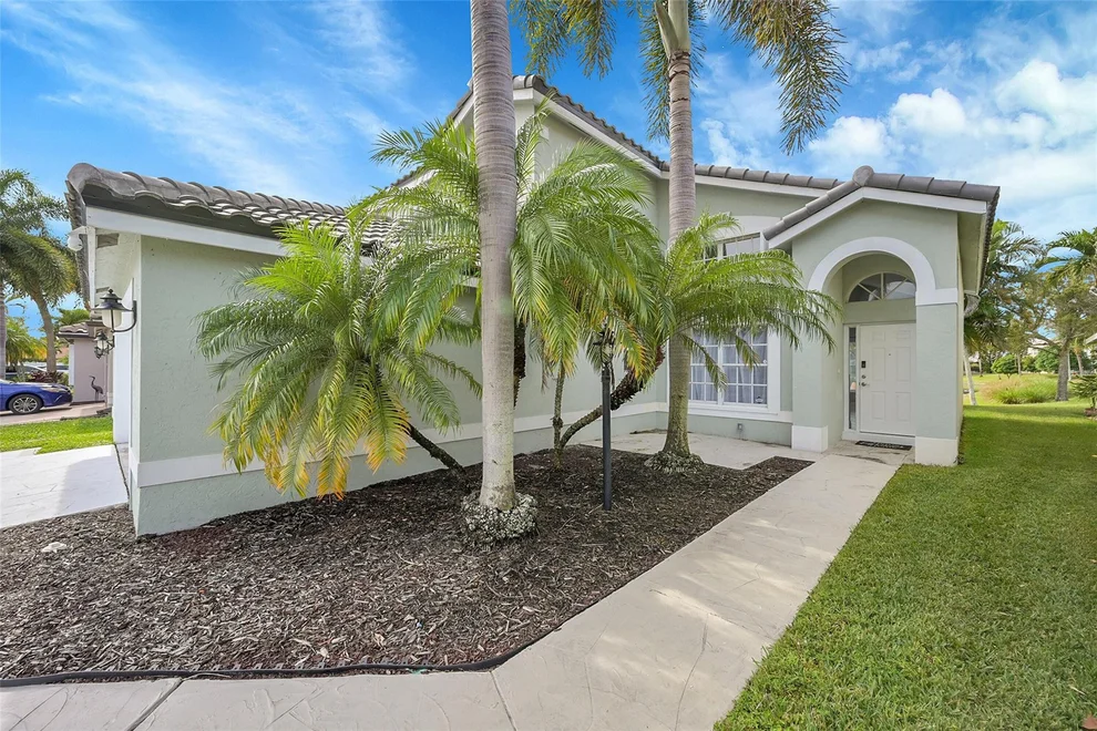 Unit for sale at 8236 White Rock Circle, Boynton Beach, FL 33436
