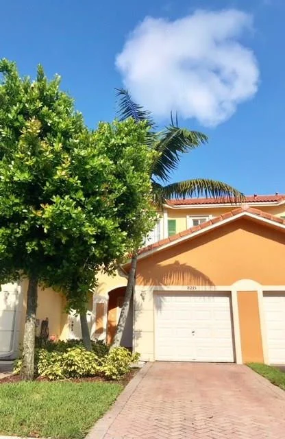 Unit for sale at 8215 Santa Monica Terrace, Tamarac, FL 33321