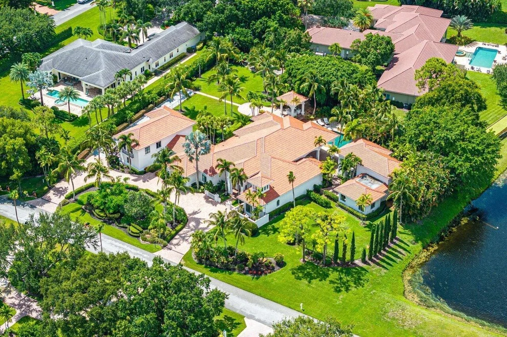 Unit for sale at 5640 Native Dancer Road S, Palm Beach Gardens, FL 33418
