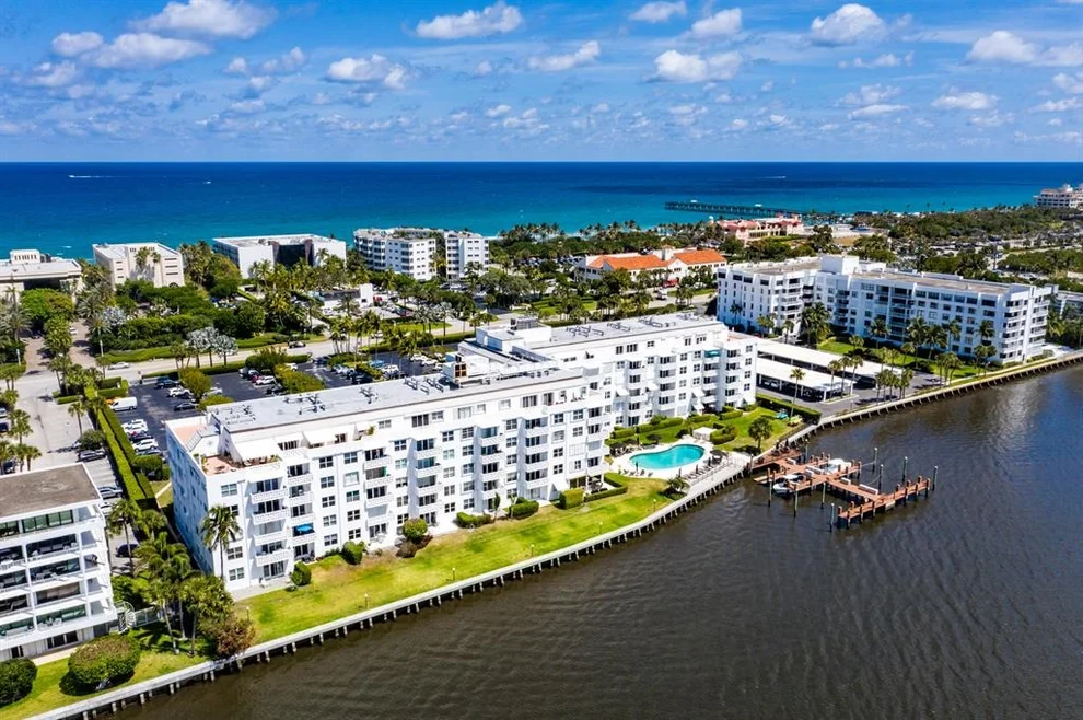 Unit for sale at 2840 S Ocean Boulevard, Palm Beach, FL 33480