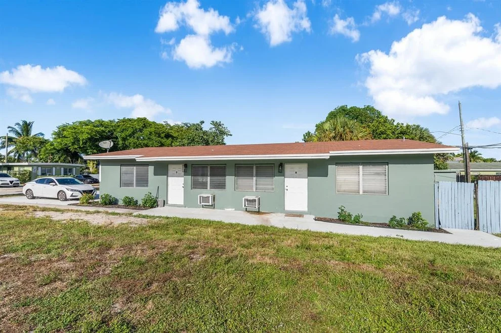 Unit for sale at 2230 Douglas Street, Hollywood, FL 33020