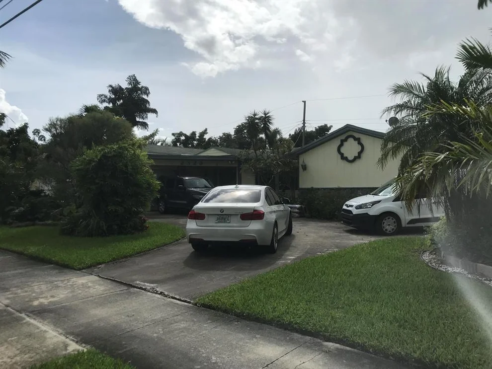 Unit for sale at 2329 S Florida Mango Road, West Palm Beach, FL 33406
