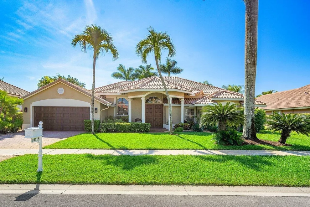 Unit for sale at 10618 Maple Chase Drive, Boca Raton, FL 33498