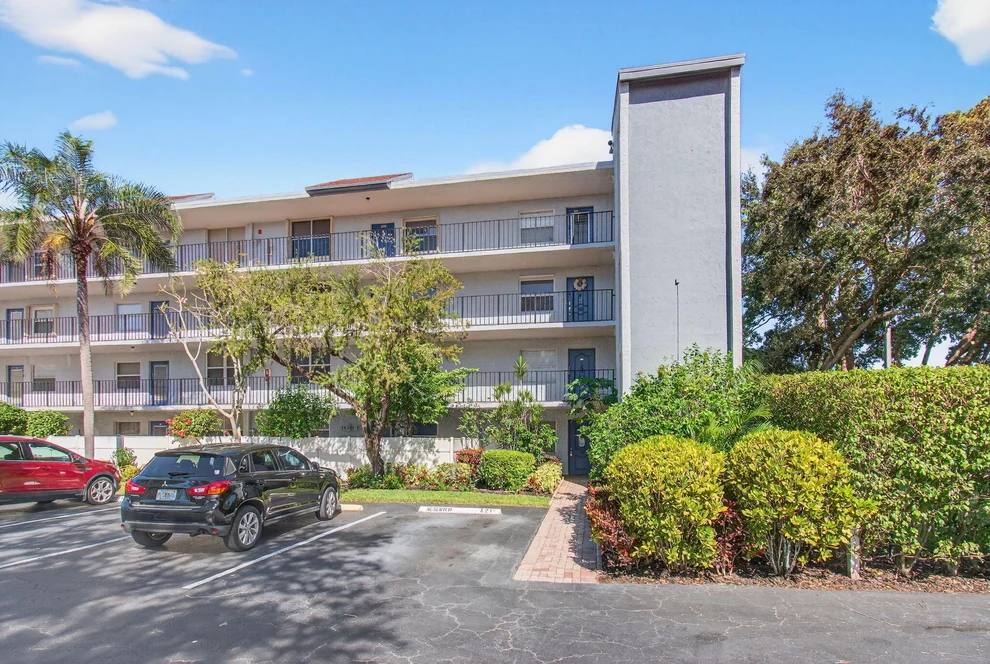 Unit for sale at 14701 Cumberland Drive, Delray Beach, FL 33446