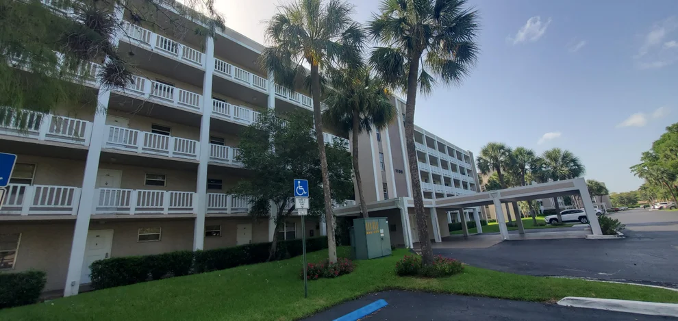 Unit for sale at 1100 NW 87TH Avenue, Coral Springs, FL 33071