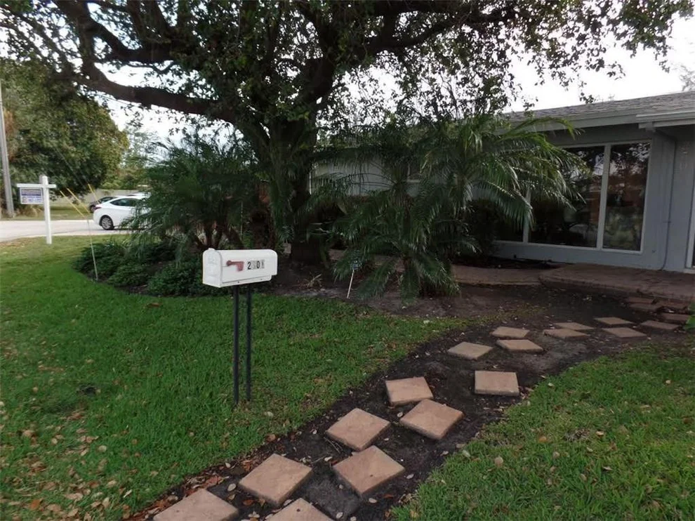 Unit for sale at 2301 NE 11th Avenue, Wilton Manors, FL 33305