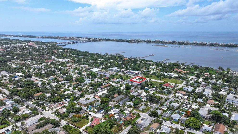 Unit for sale at 1001 S FEDERAL Highway, Lake Worth Beach, FL 