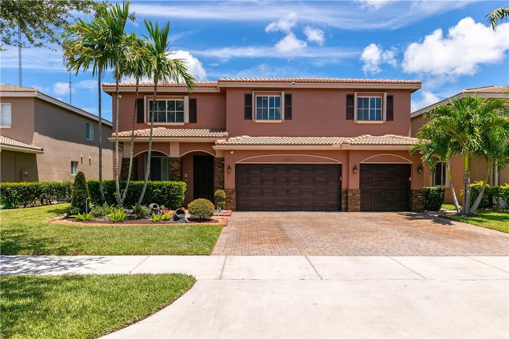 Unit for sale at 20547 NW 9th Avenue, Miami Gardens, FL 33169