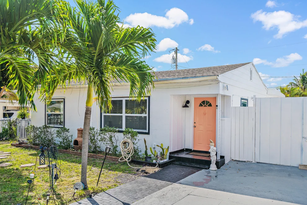 Unit for sale at 620 Piedmont Road, West Palm Beach, FL 33405