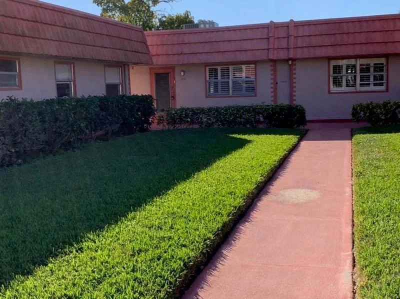 Unit for sale at 340 Seville O, Delray Beach, FL 33446