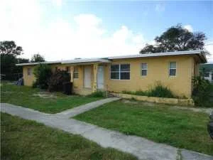 Unit for sale at 1007 Avenue M, Fort Pierce, FL 34950
