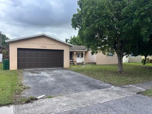 Unit for sale at 1760 Cathedral Drive, Margate, FL 33063