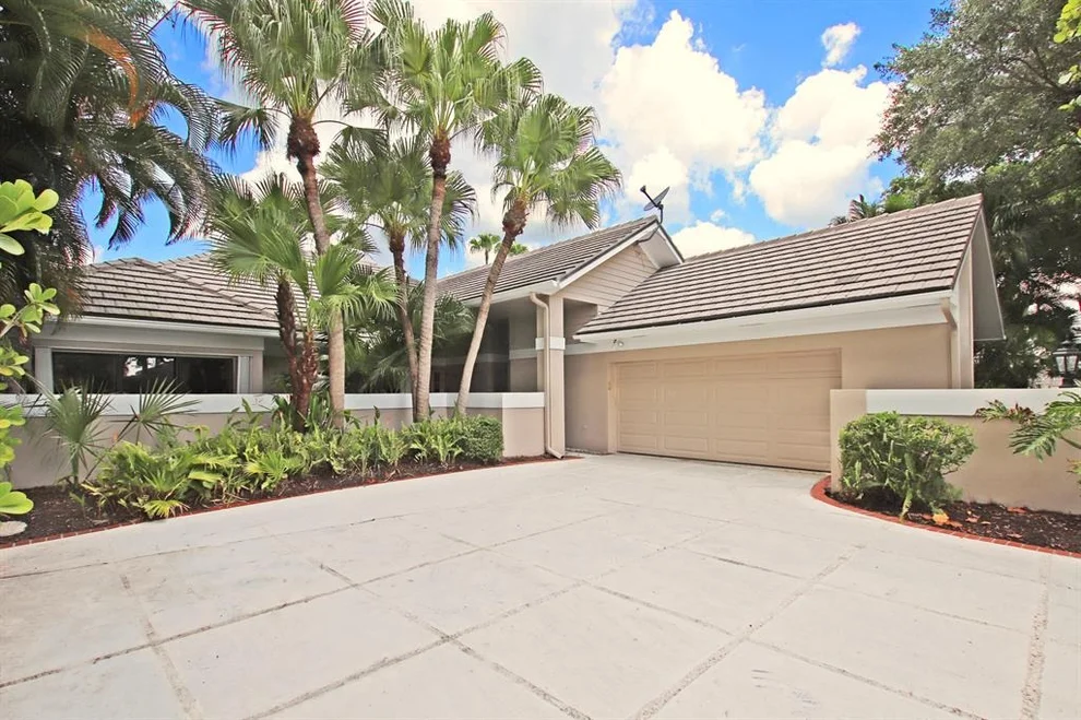 Unit for sale at 131 Coventry Place, Palm Beach Gardens, FL 33418