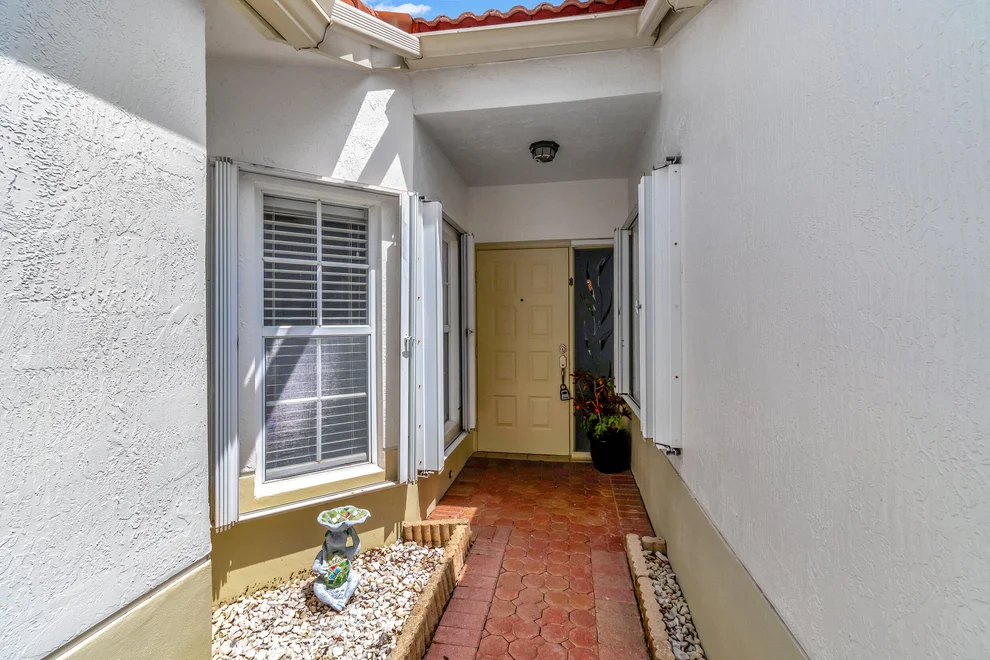 Unit for sale at 6073 Lake Hibiscus Drive, Delray Beach, FL 33484