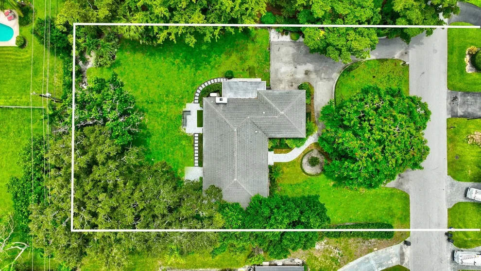 Unit for sale at 3711 Sherwood Boulevard, Delray Beach, FL 33445