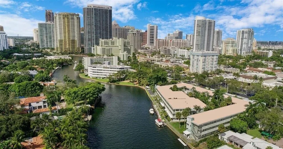 Unit for sale at 1000 SE 4th Street, Fort Lauderdale, FL 33301