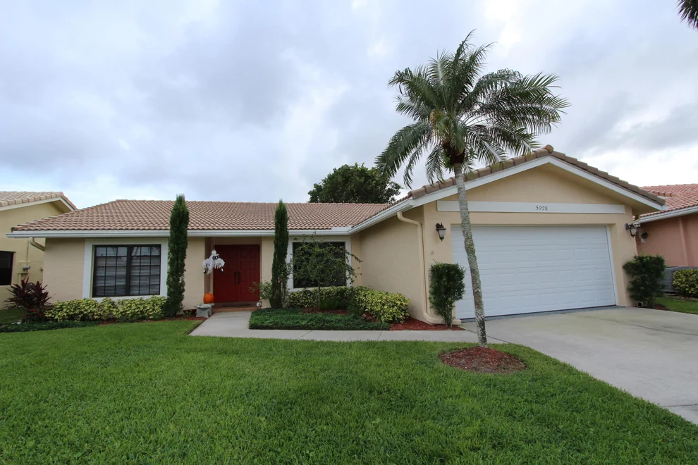 Unit for sale at 5928 Colony Court, Boca Raton, FL 33433
