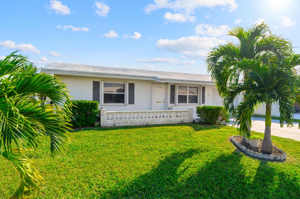 Unit for sale at 2096 SW 13th Way, Boynton Beach, FL 33426