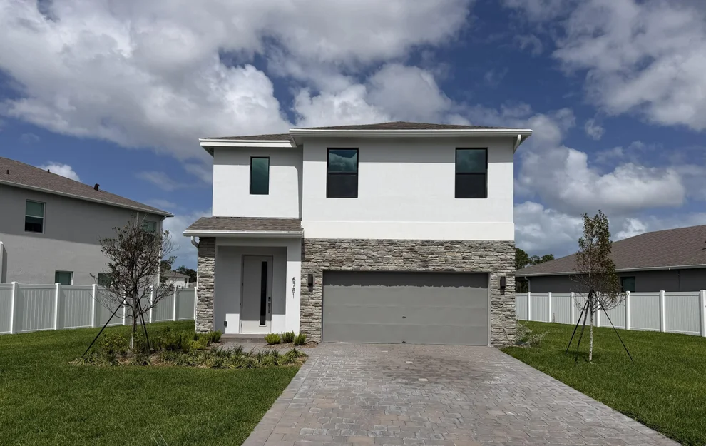 Unit for sale at 6781 SE Park Trace Drive, Stuart, FL 34997