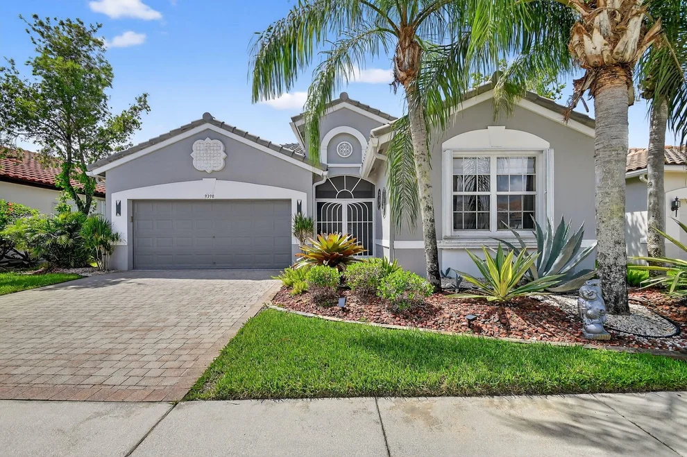 Unit for sale at 9398 Vercelli Street, Lake Worth, FL 33467