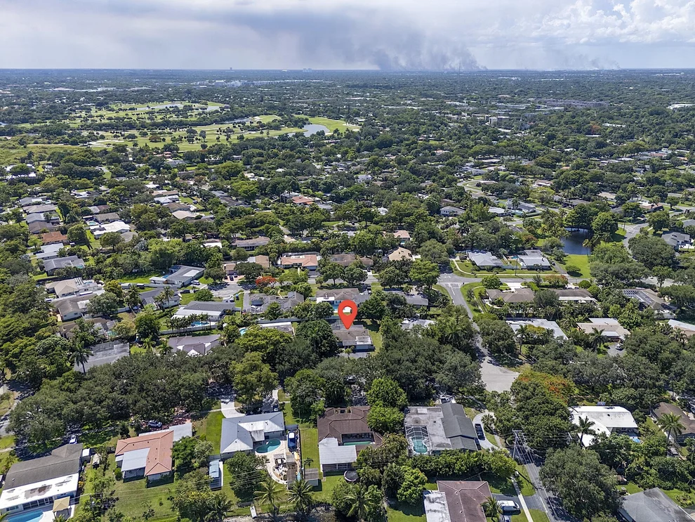 Unit for sale at 521 SW 59th Avenue, Plantation, FL 33317