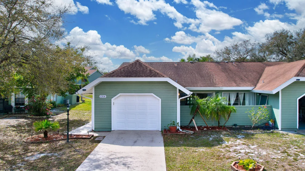 Unit for sale at 1314 SE La Haven Court, Port St Lucie, FL 34952