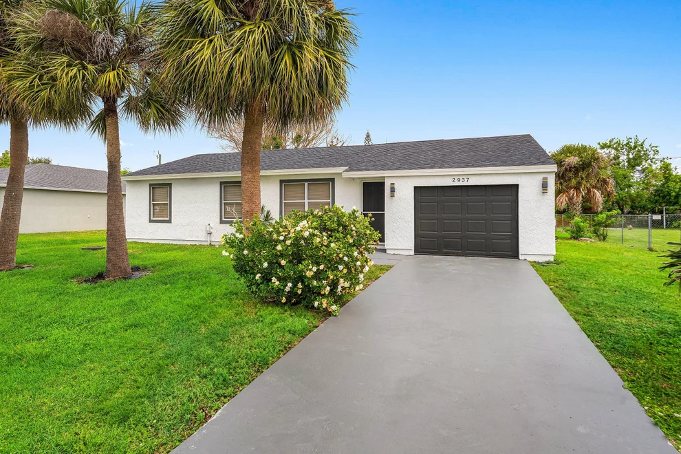Unit for sale at 2937 SE Ironton Avenue, Port St Lucie, FL 34952