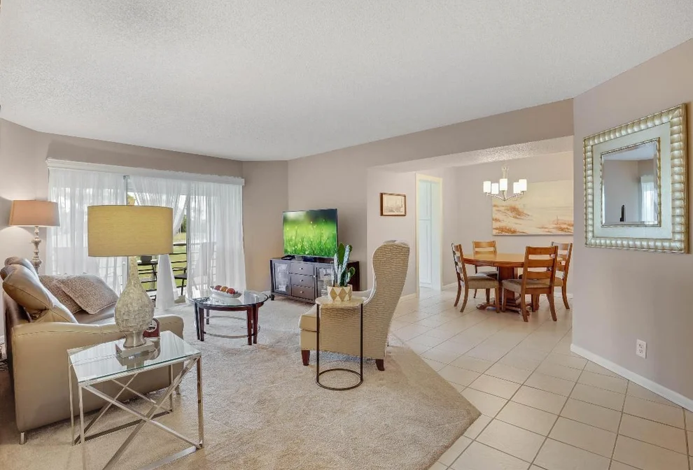 Unit for sale at 3836 Via Poinciana, Lake Worth, FL 33467