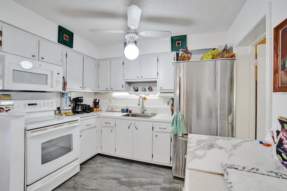 Unit for sale at 2702 Knight Lane, Delray Beach, FL 33445
