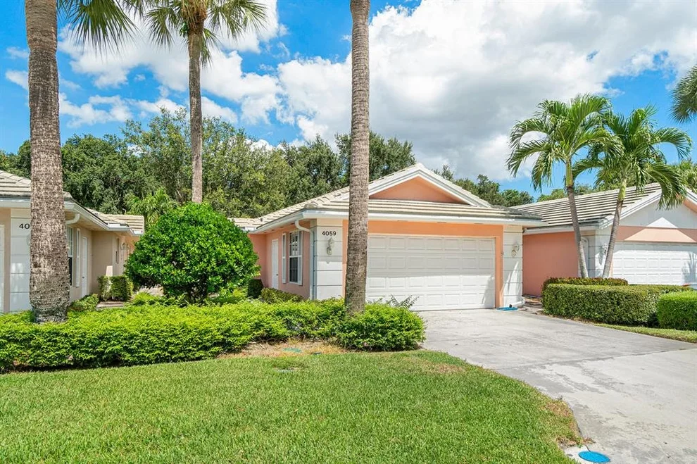 Unit for sale at 4059 Grove Point Road, Palm Beach Gardens, FL 33410