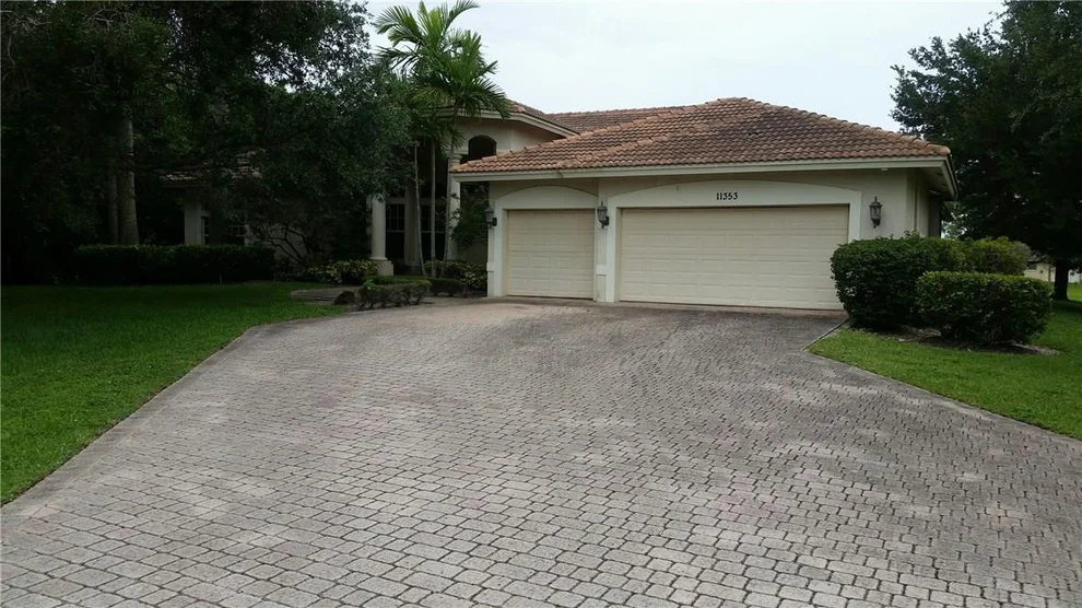 Unit for sale at 11353 NW 9th Street, Plantation, FL 33325