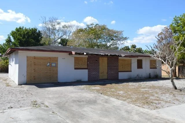Unit for sale at 1620 SE Apache Avenue, Stuart, FL 34994