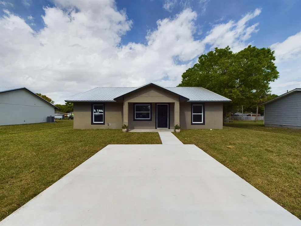 Unit for sale at 908 NW 5th Street, Okeechobee, FL 34972