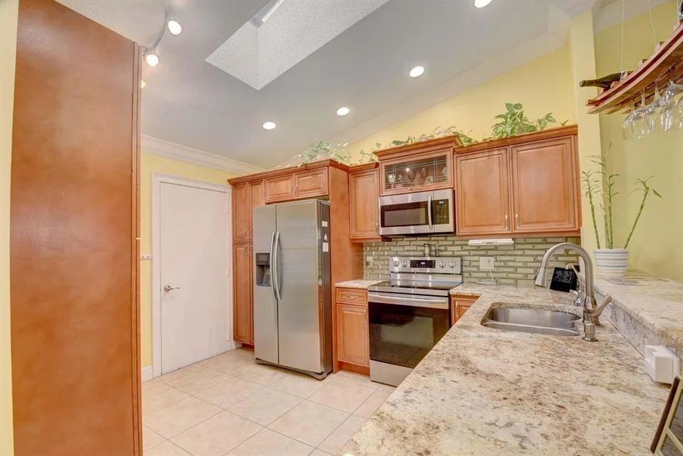 Unit for sale at 5447 Palm Springs Lane, Boynton Beach, FL 33437