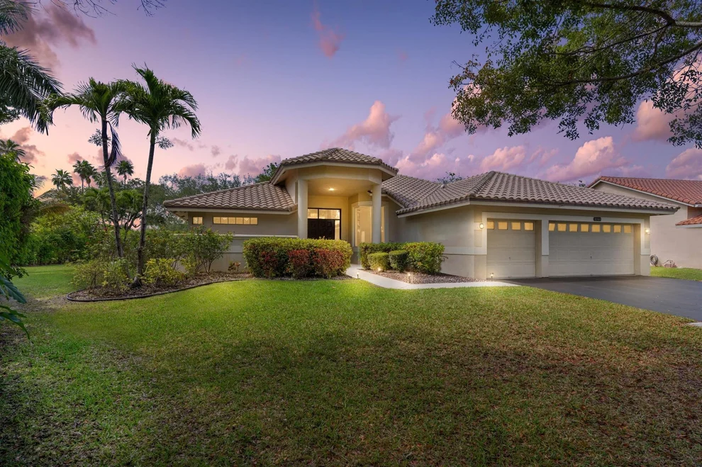 Unit for sale at 10969 NW 55th Street, Coral Springs, FL 33076