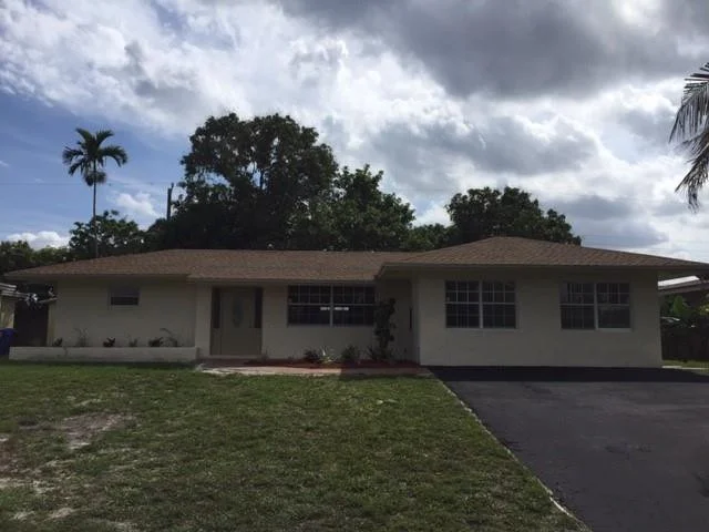 Unit for sale at 2832 SW 3rd Street, Fort Lauderdale, FL 33312