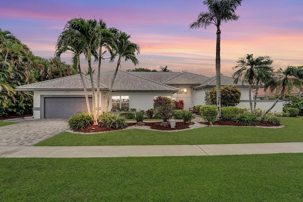 Unit for sale at 11001 Boca Woods Lane, Boca Raton, FL 33428