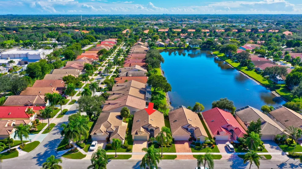 Unit for sale at 9827 Harbour Lake Circle, Boynton Beach, FL 33437