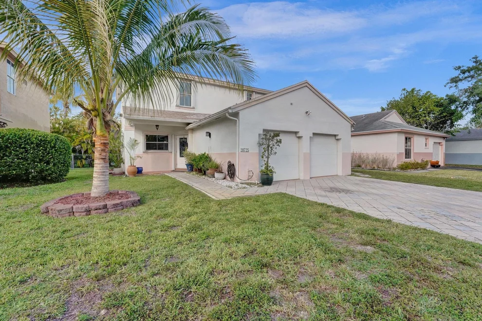 Unit for sale at 20725 NW 3rd Street, Pembroke Pines, FL 33029