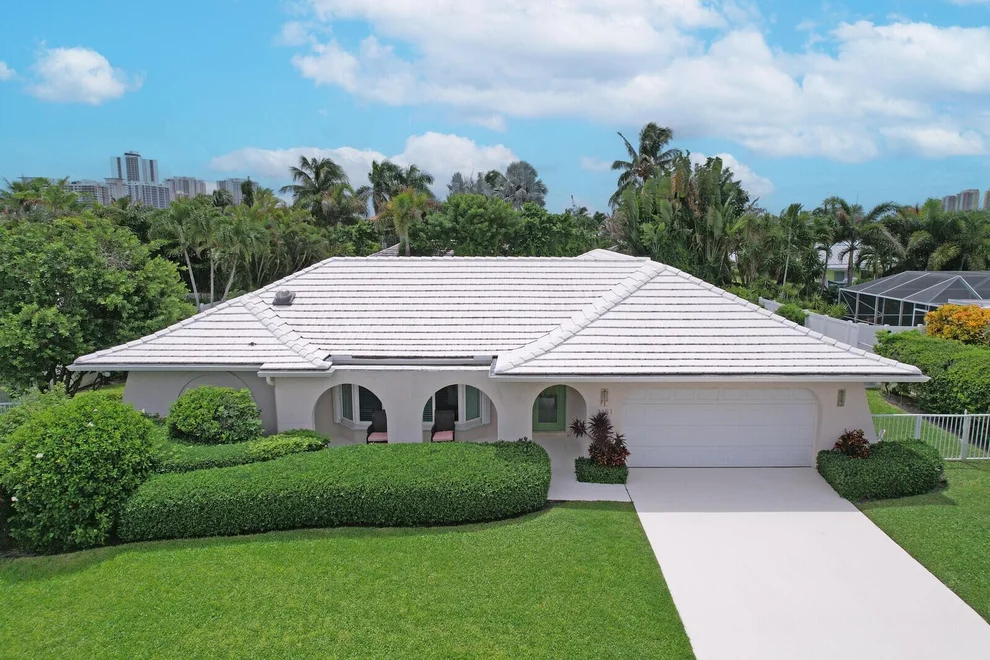 Unit for sale at 1151 Fairview Lane, Riviera Beach, FL 33404