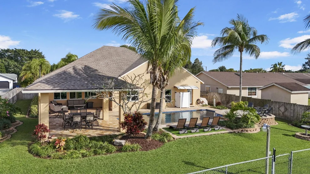Unit for sale at 196 Bilbao Street, Royal Palm Beach, FL 33411